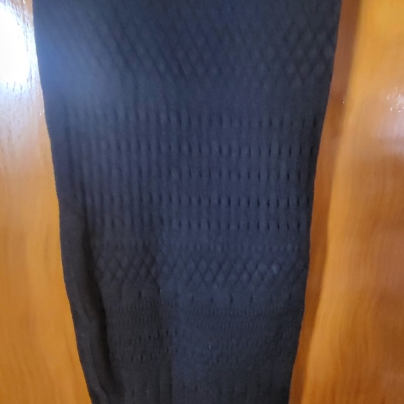 FABLETICS Scuptknit leggings - Picture 2 of 4